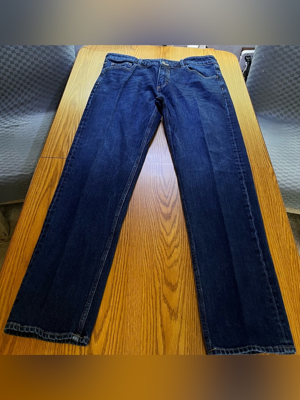 Vineyard Vines Men's Classic Dark Blue Straight-Leg Jeans Size 35x32